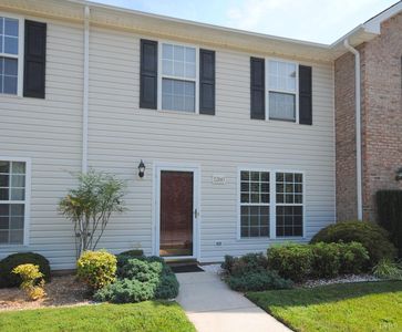 1260 Blue Ridge View Cir, Forest, VA, 24551