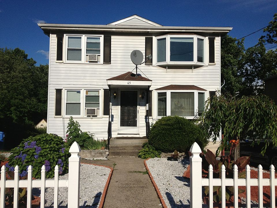 2nd image of 65 Rackliffe Dr #2