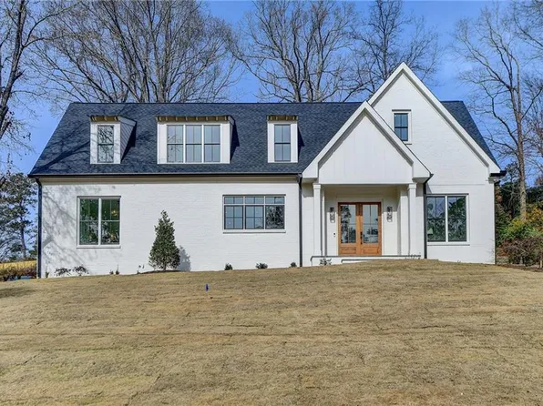 1496 Runnymeade Rd NE, Brookhaven, GA 30319