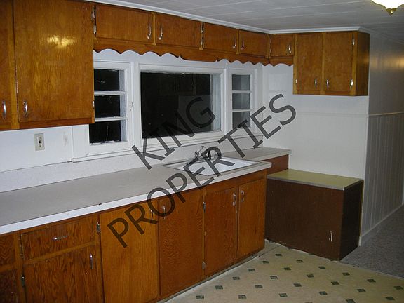 Kitchen (1)