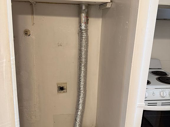 3rd image of 3819 S Lee Maur St APT 1