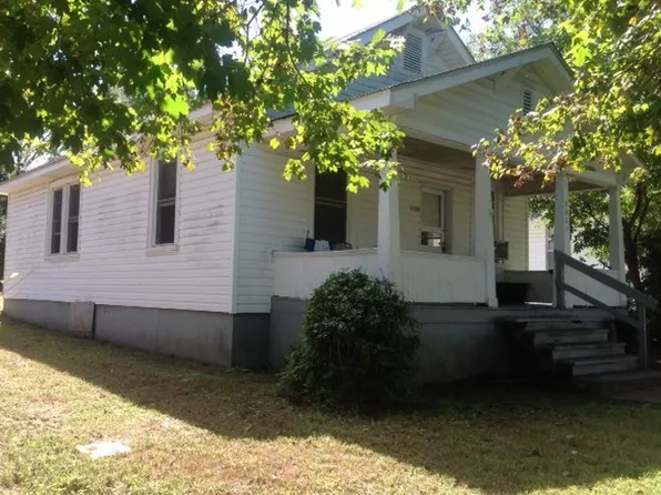 1413 11th St, Victoria, VA 23974