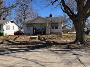 1404 N Walnut Grove Ave, Decatur, IL 62526