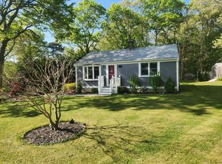 34 Deer Hollow Rd, Forestdale, MA 02644
