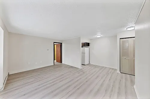 192 Pennsylvania Ave #1-WS Photo 1