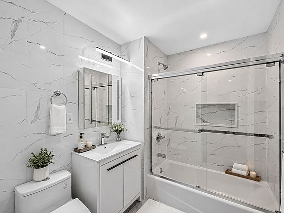 5th image of 41-34 45th St #703