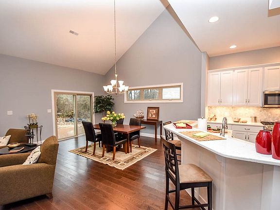 4th image of 3154 E Wyndam Ct