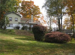 11 Terry Hill Rd, Carmel, NY 10512