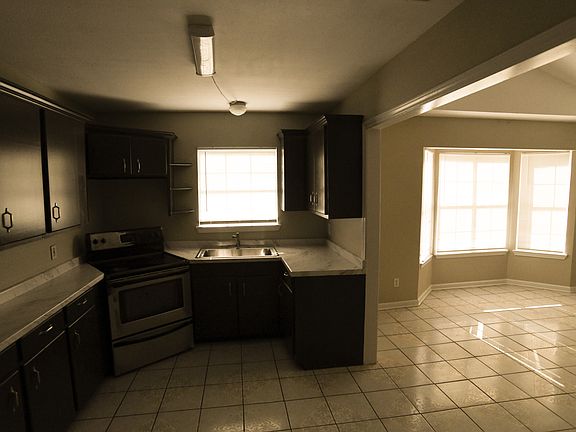 3rd image of 3522 Bob Billa St