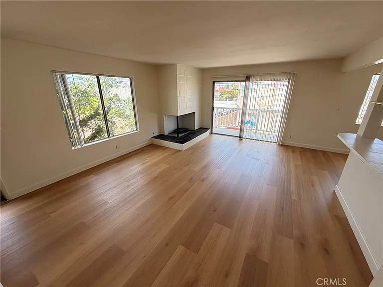 308 Avenida Cabrillo #B — Photo 3