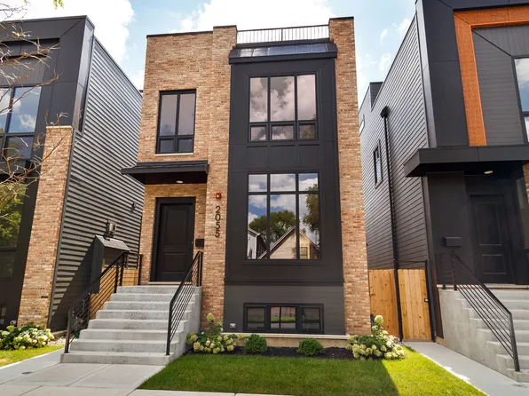 2055 W Race Ave, Chicago, IL 60612