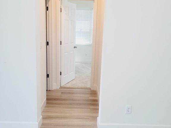 5th image of 2989 Ellis Town Dr