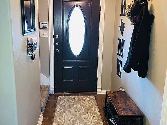 4th image of 2401 Waterwood Ln
