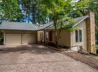 784 Brookside Dr, Eugene, OR 97405