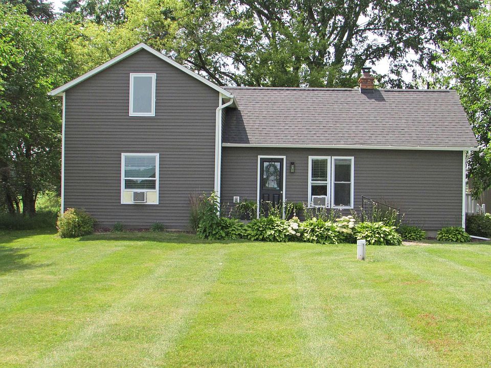 1st image of 834 S Dietz Rd