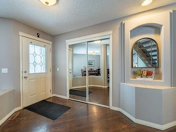 3rd image of 62 W Springbluff Blvd SW