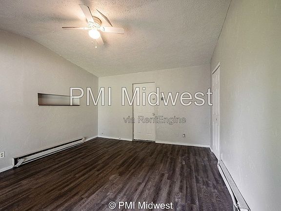 3rd image of 133 Pratt St #1