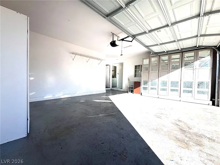 7054 Fenway Ave — Photo 27