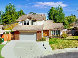 16 Herringbone Ct, Thousand Oaks, CA 91320