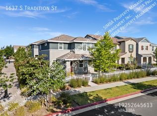 1637 S Tradition St, Mountain House, CA 95391
