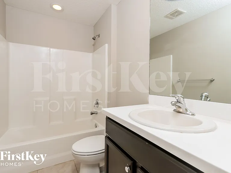 1257 SW Century Ave — Photo 13