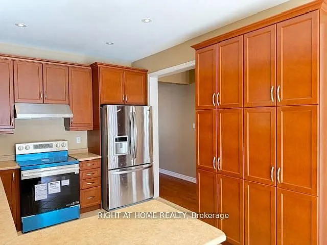 2374 N Ridge Trl — Photo 5