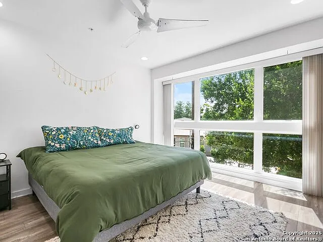 143 Catalpa Ave — Photo 13