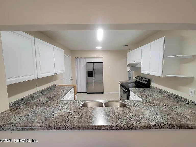 3434 Deer St — Photo 3