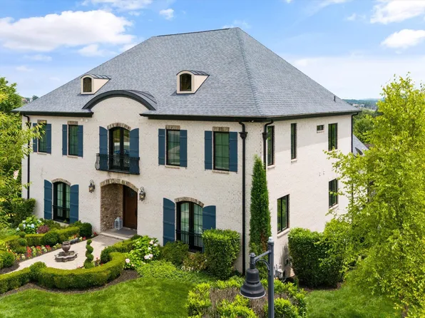 603 Stone Villa Ln, Farragut, TN 37934