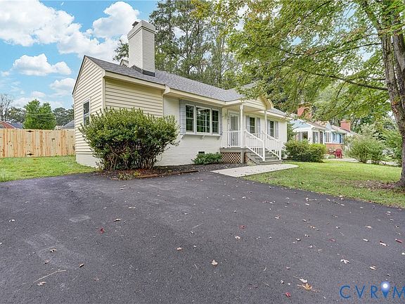 4th image of 9019 Farmington Dr
