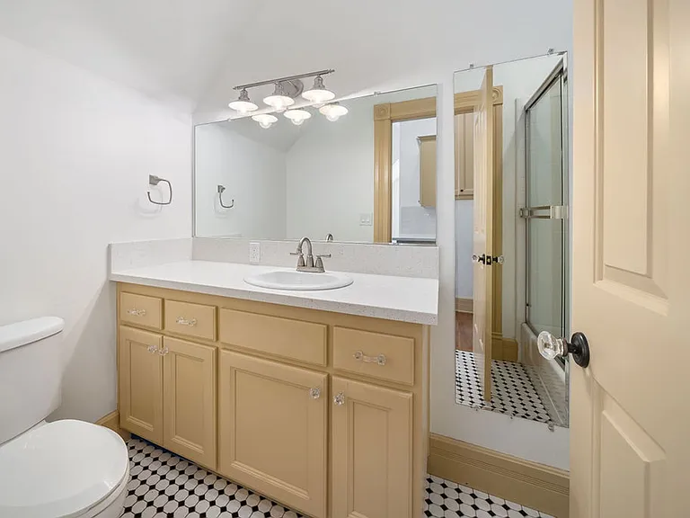 1314 Palm St — Photo 12