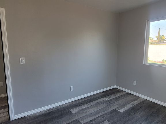 4th image of 241 E 122nd St #A
