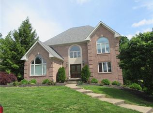 2130 English Turn Dr, Presto, PA 15142