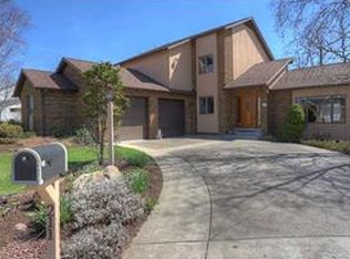 211 Aber Dr, Clairton, PA