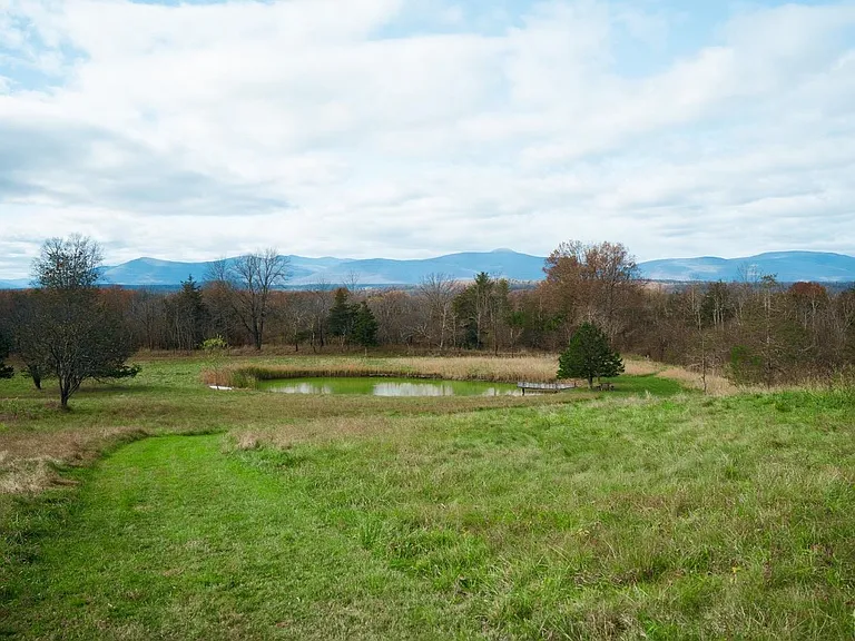 145 E Camp Rd — Photo 36