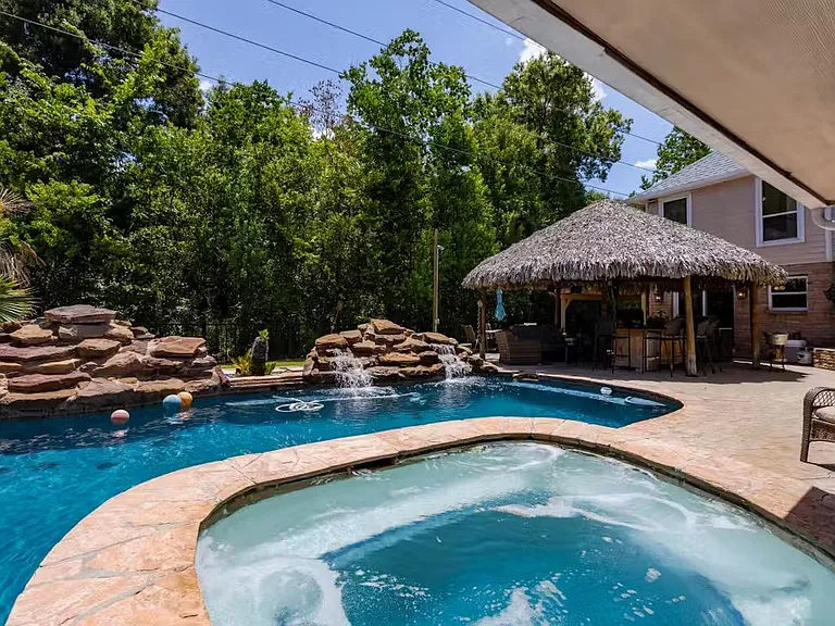 16610 Gull Ct — Photo 6