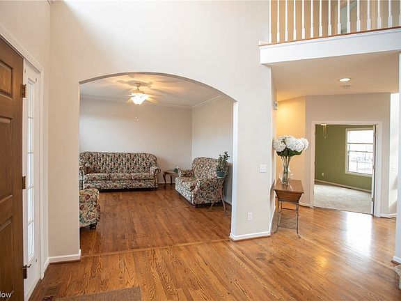 4th image of 3433 Truxton Pl