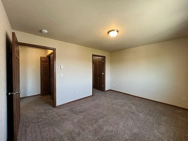 4660 Coal Bank Dr #301 — Photo 9