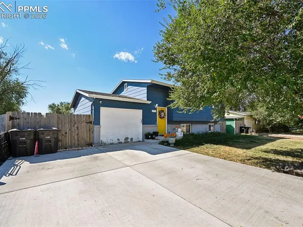 570 Calle Entrada, Fountain, CO 80817