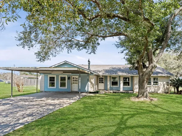 3082 County Road 536, Alvin, TX 77511