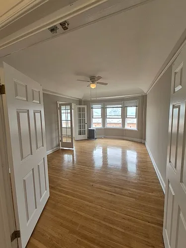 Floor plan 605