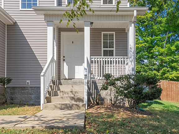 3rd image of 1188 Morstead Dr