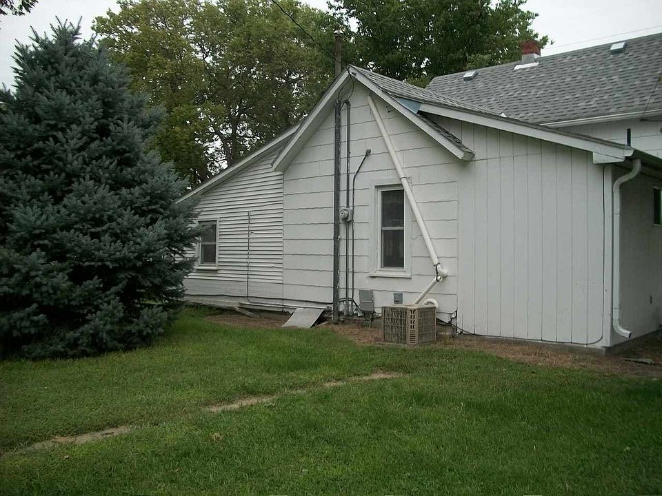 2nd image of 134 S Minnesota Ave