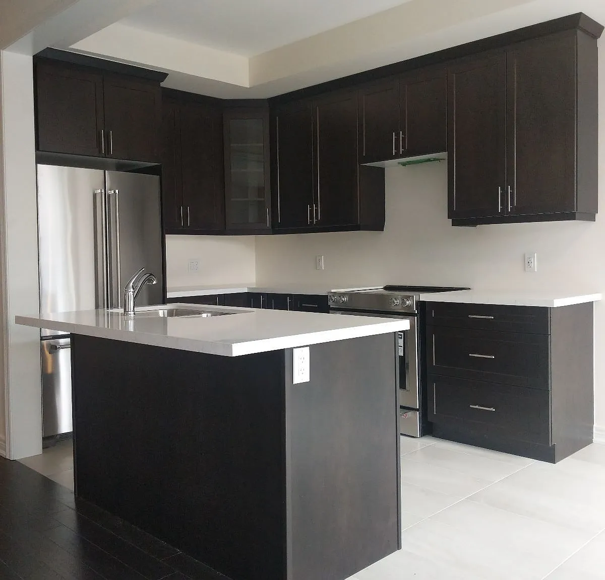 4 bed, $3,300 — Photo 3
