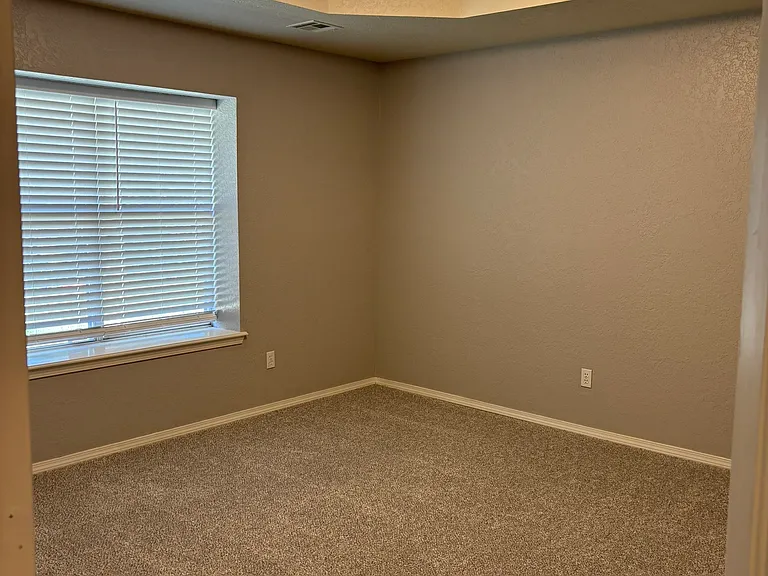 701 Goshawk Dr — Photo 12