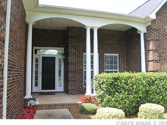 2nd image of 338 Canvasback Rd
