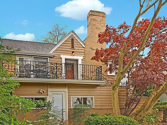 2nd image of 3846 42nd Ave NE