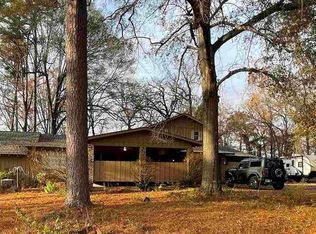 106 Yarborough Ave, Ashdown, AR 71822