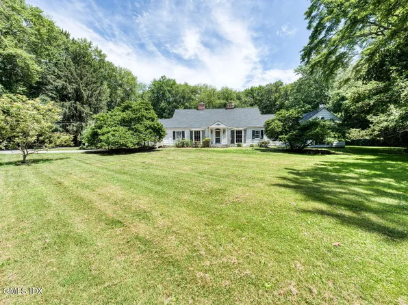 43 Buckfield Ln, Greenwich, CT 06831