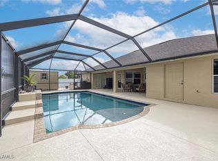 2207 NE 27th Ter, Cape Coral, FL 33909